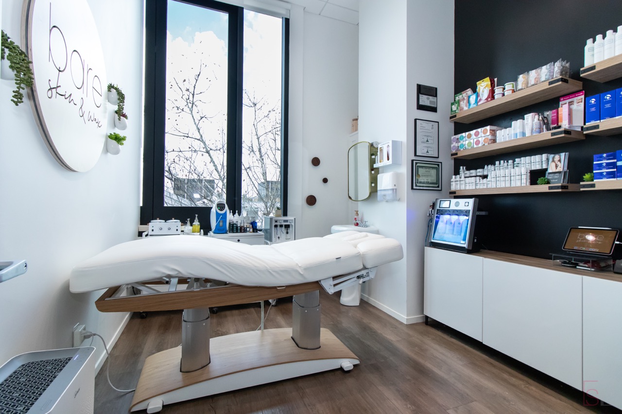 Esthetician studio rentals allow you the freedom to run your own business.