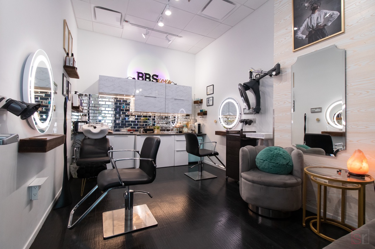 A stylist studio rental gives you control of the decor and branding of your space.