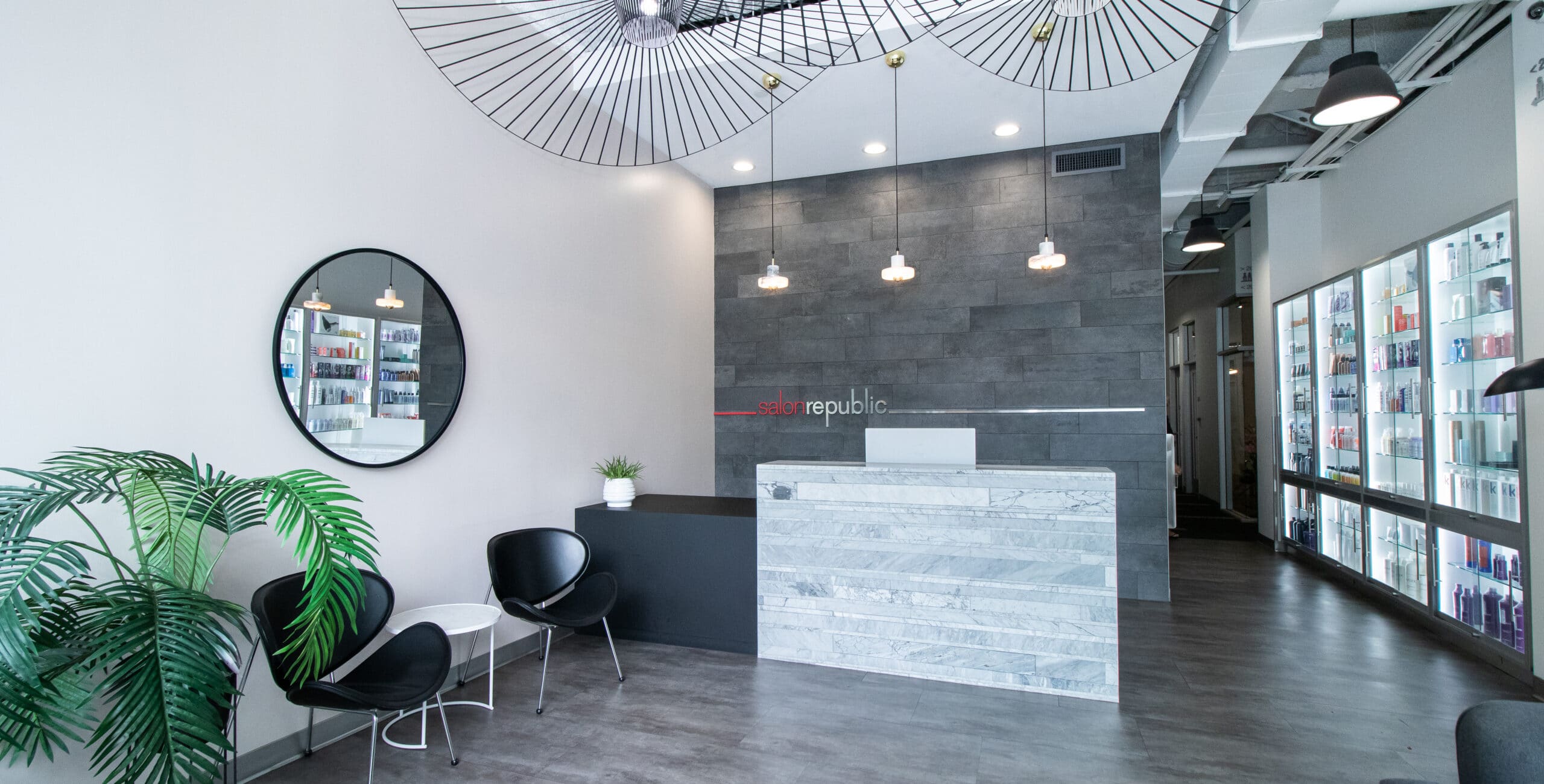R*e様 美容系サロン様向けカウンター Salon Suites for Rent at Locations Near You | Salon Republic